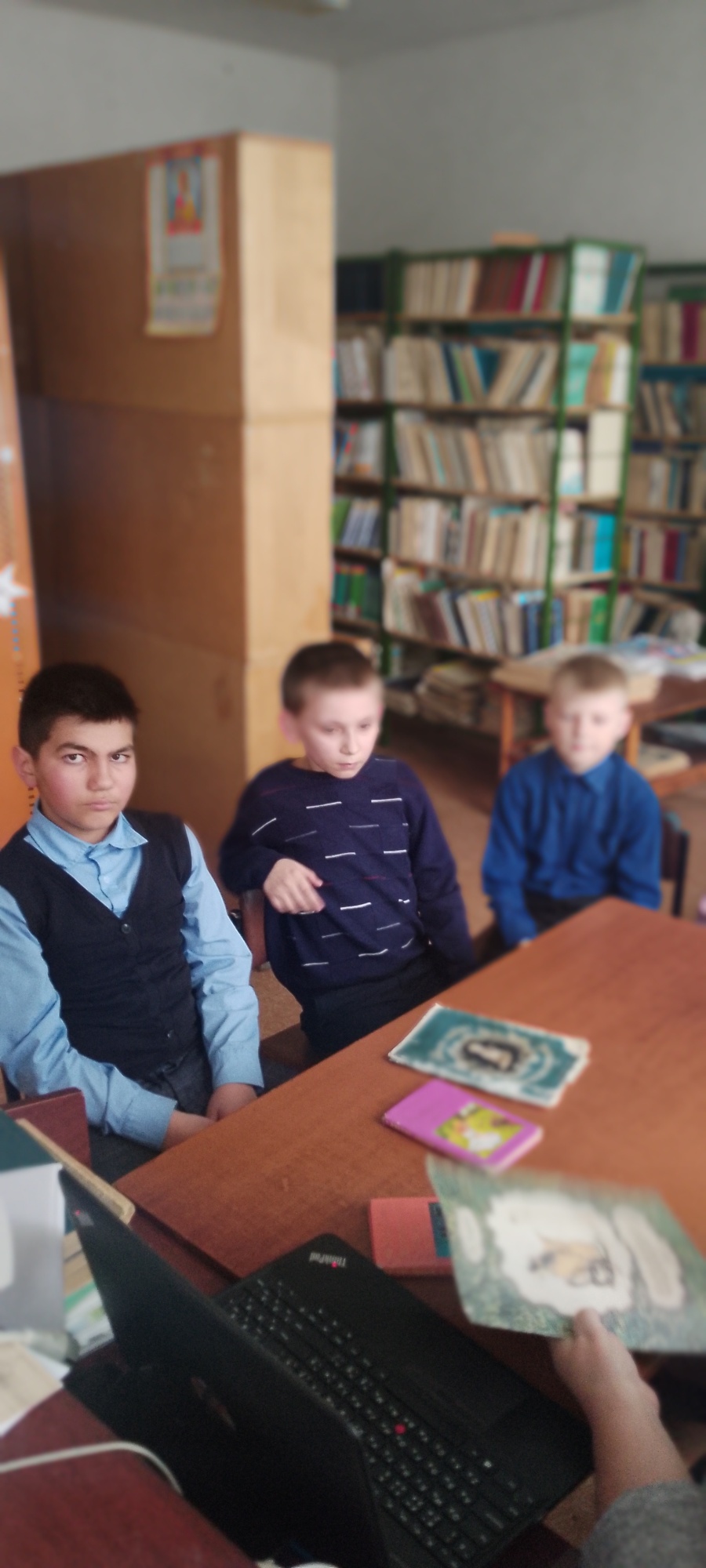 Громкие чтения, «В книжном царстве, премудром государстве» приуроченные к 220 летию со дня рождения Г.Х. Андерсена Громкие чтения, «В книжном царстве, премудром государстве» приуроченные к 220 летию со дня рождения Г.Х. Андерсена