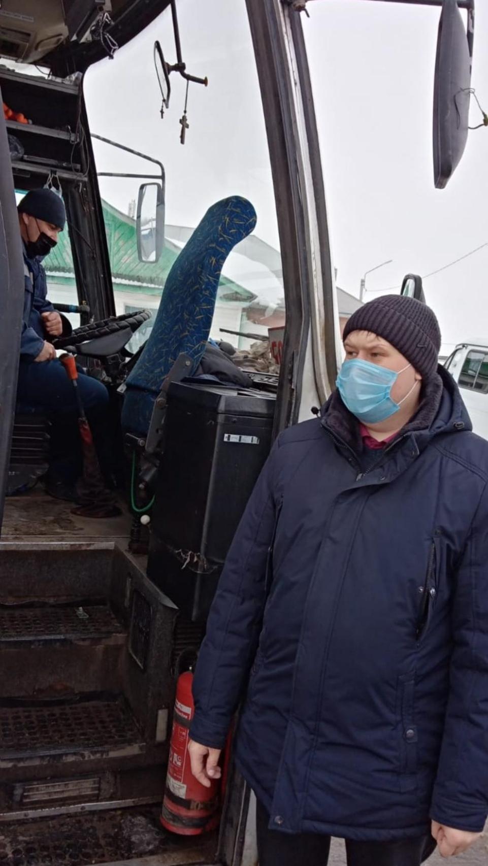 В Малосердобинском районе проведён очередной рейд по соблюдению масочного режима В Малосердобинском районе проведён очередной рейд по соблюдению масочного режима