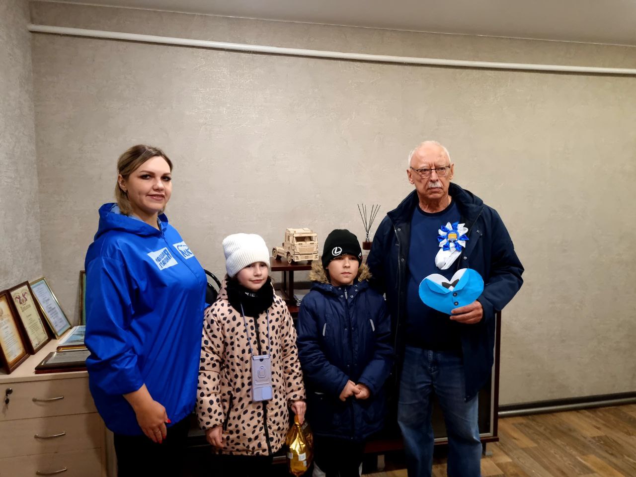 Поздравили многодетных пап Поздравили многодетных пап