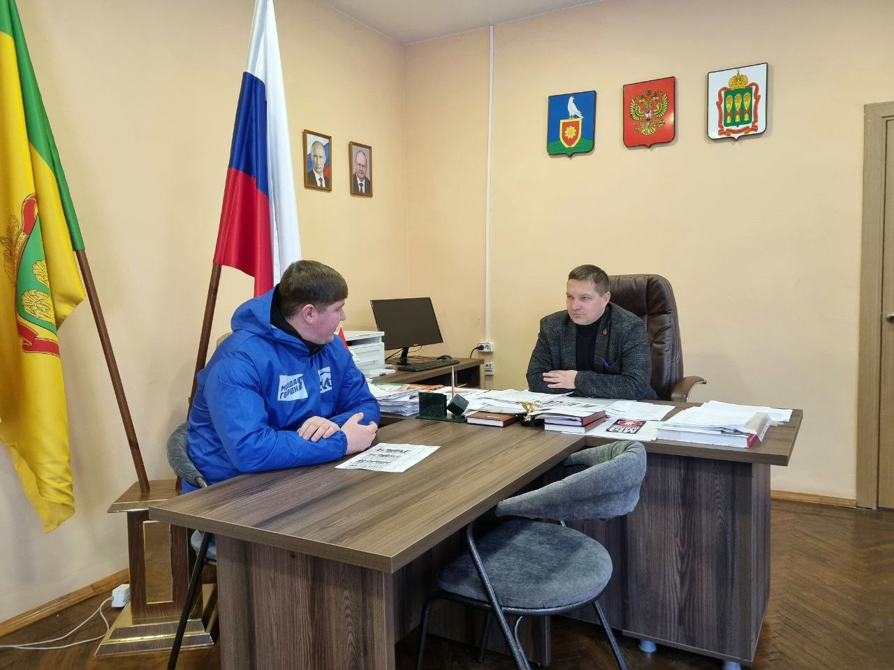 Молодогвардеец Владимир Савочкин вернулся из гуманитарной миссии 