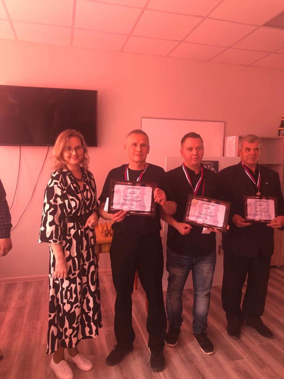 В Малосердобинском районе состоялся открытый межрайонный шахматный турнир, посвященный памяти нашего земляка Александра Трифоновича Матюхина.
