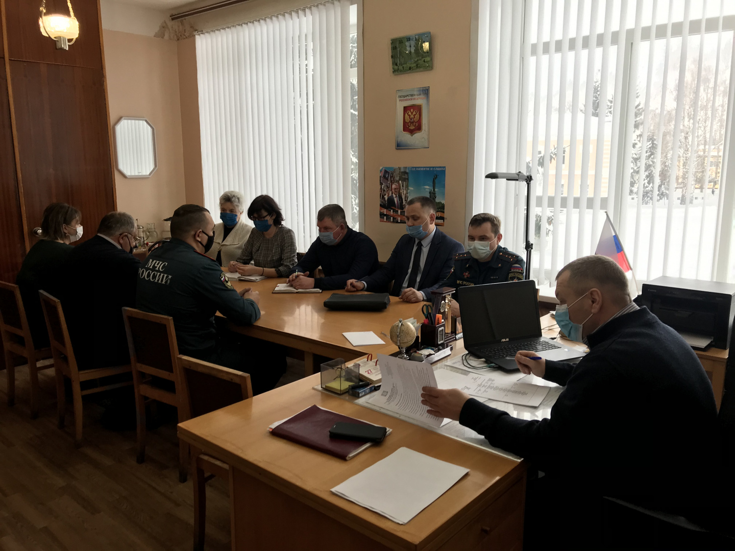 Заседание комиссии по чрезвычайным ситуациям и обеспечению пожарной безопасности Заседание комиссии по чрезвычайным ситуациям и обеспечению пожарной безопасности