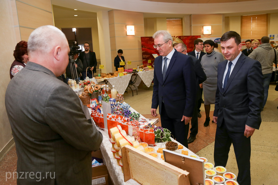 Представители Малосердобинского района приняли участие в совещании по подведению итогов работы потребительского рынка Пензенской области за 2017 год 