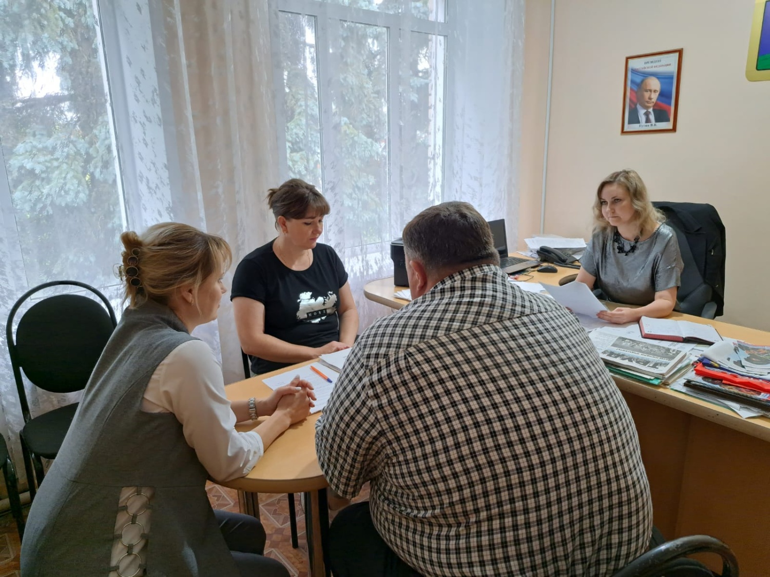 В администрации Малосердобинского района  состоялось очередное  заседание межведомственной комиссии по рассмотрению документов на оказание государственной социальной помощи на основании социального контракта 