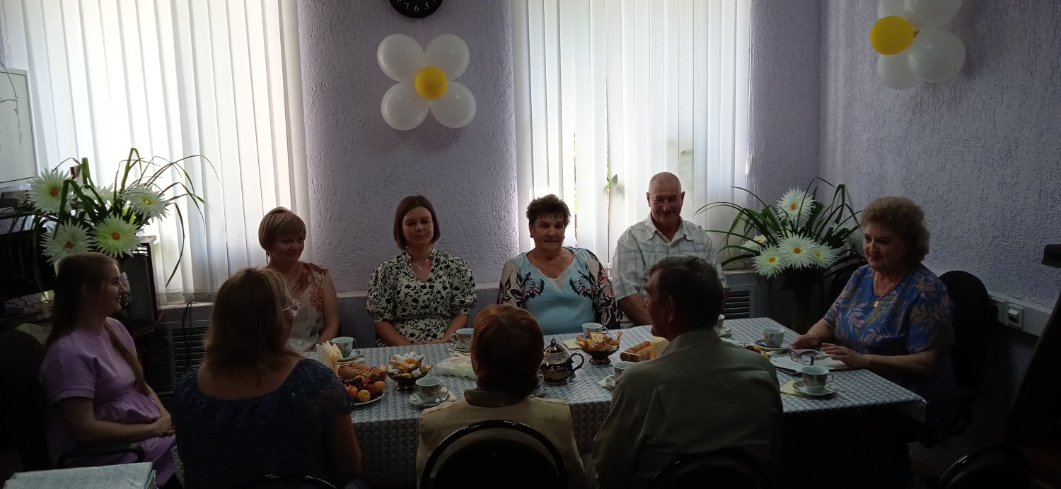 Проведено праздничное мероприятие посвященное  Дню семьи, любви и верности