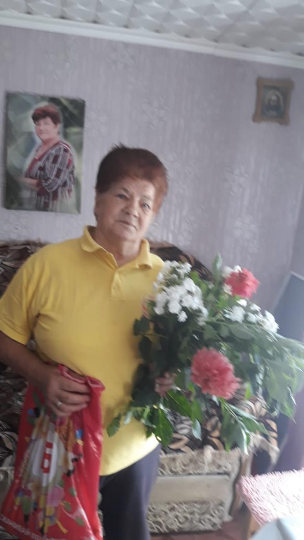 Поздравление с «Днем Шахтера» получателя социальных услуг