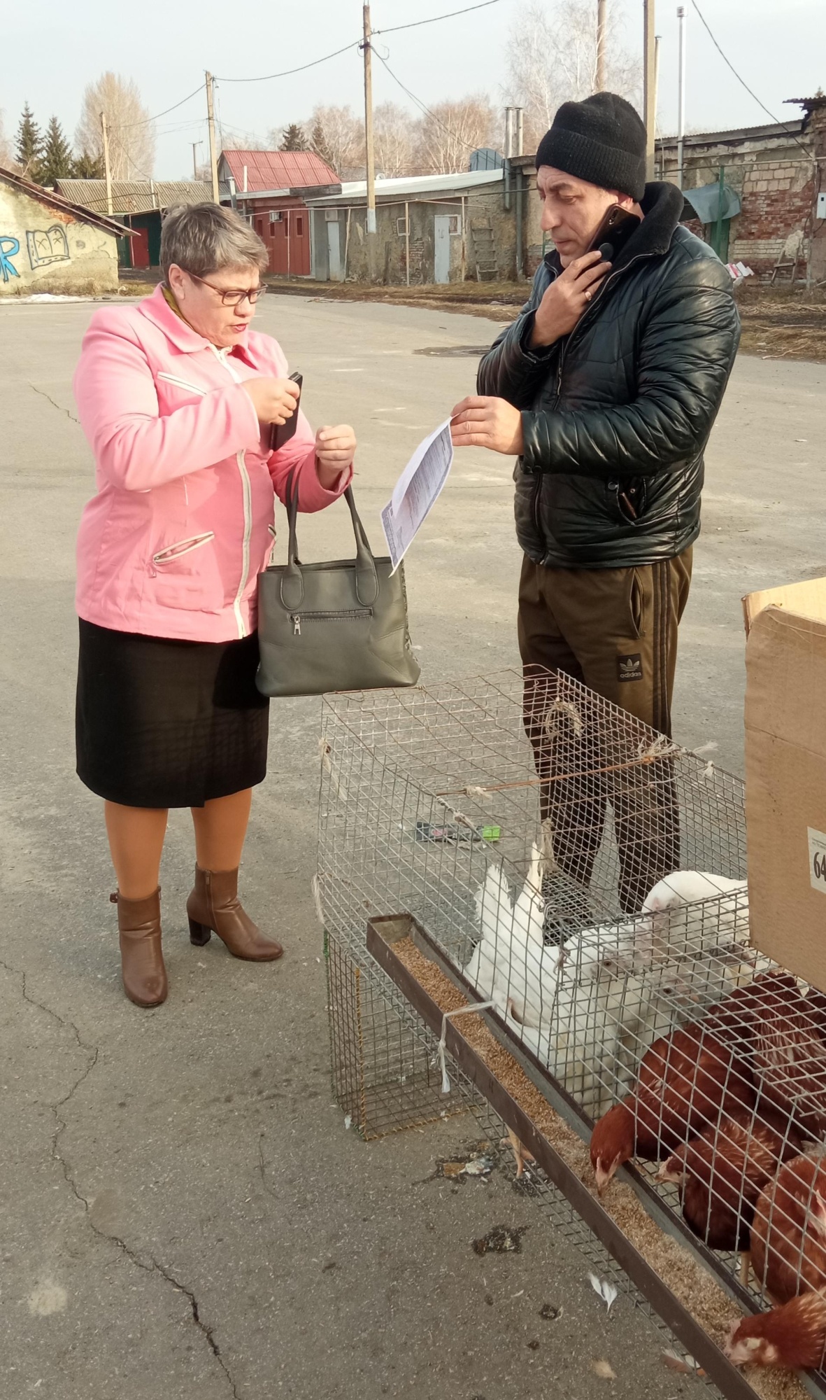 Рабочая группа по мониторингу реализуемых животных, птицы и продукции животноводства провела проверку торговых площадок на рынке Рабочая группа по мониторингу реализуемых животных, птицы и продукции животноводства провела проверку торговых площадок на рынке