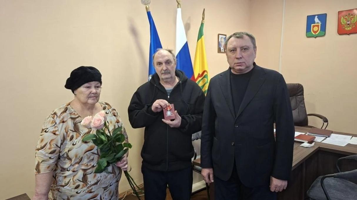 В администрации Малосердобинского района была проведена торжественная церемония вручения медали Суворова 