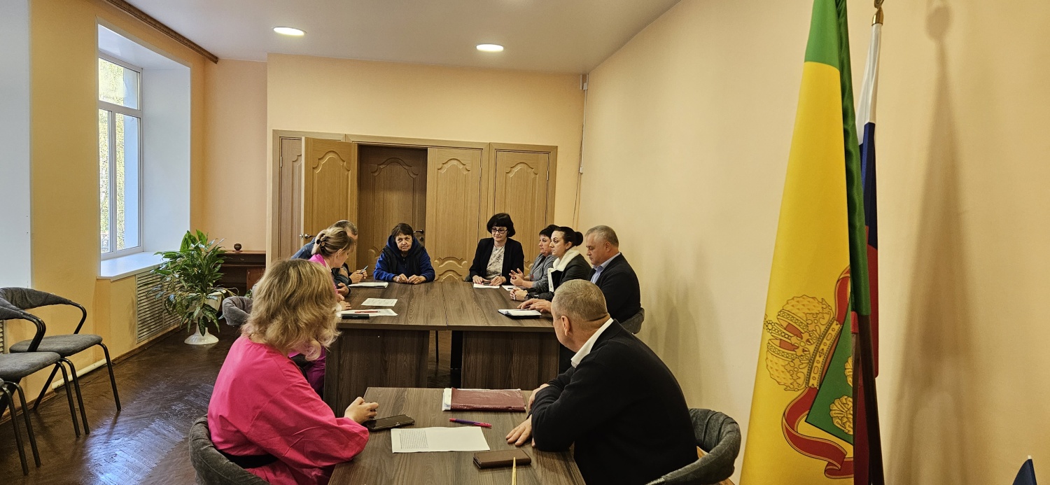 В администрации района состоялось заседание межведомственной рабочей группы по легализации заработной платы.