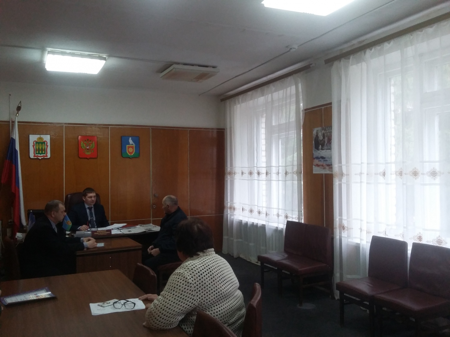 Глава администрации Малосердобинского района Иван Кирюхин провел рабочую встречу с предпринимателем