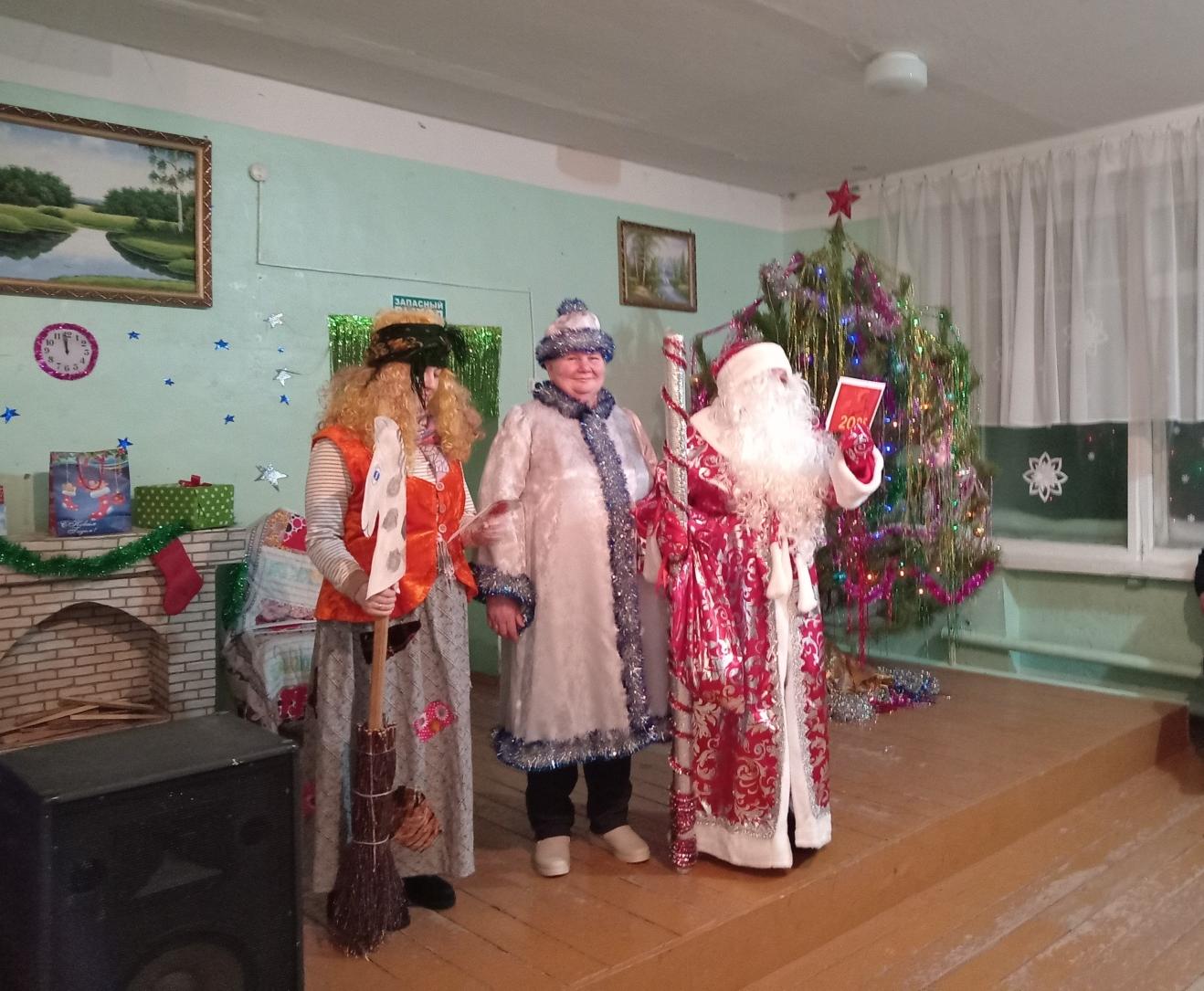 «В лесу родилась ёлочка…» «В лесу родилась ёлочка…»
