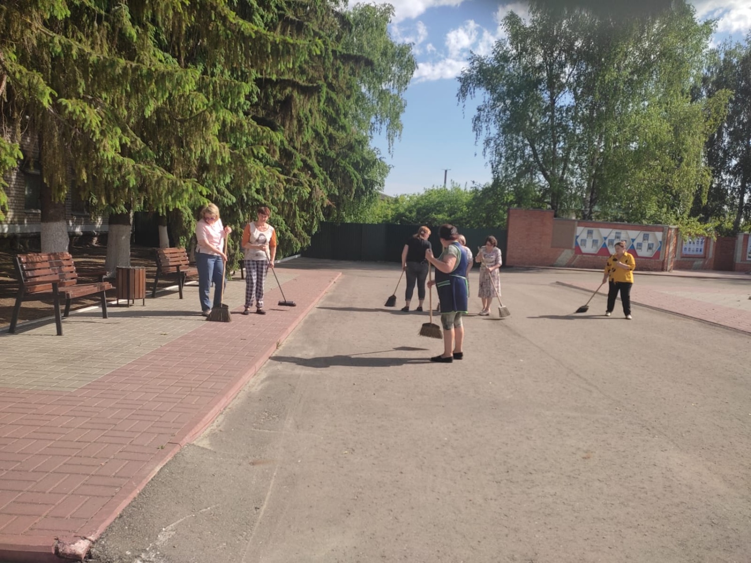 На территории Малосердобинского района проведена "санитарная пятница"