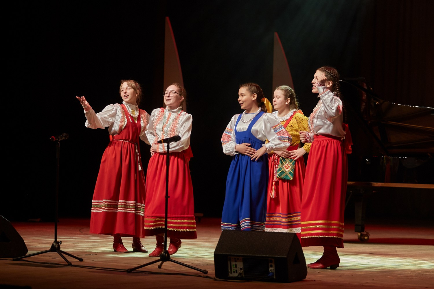 «Веснушки» участники гала-концерта V Регионального конкурса юных музыкантов «Камертон»  