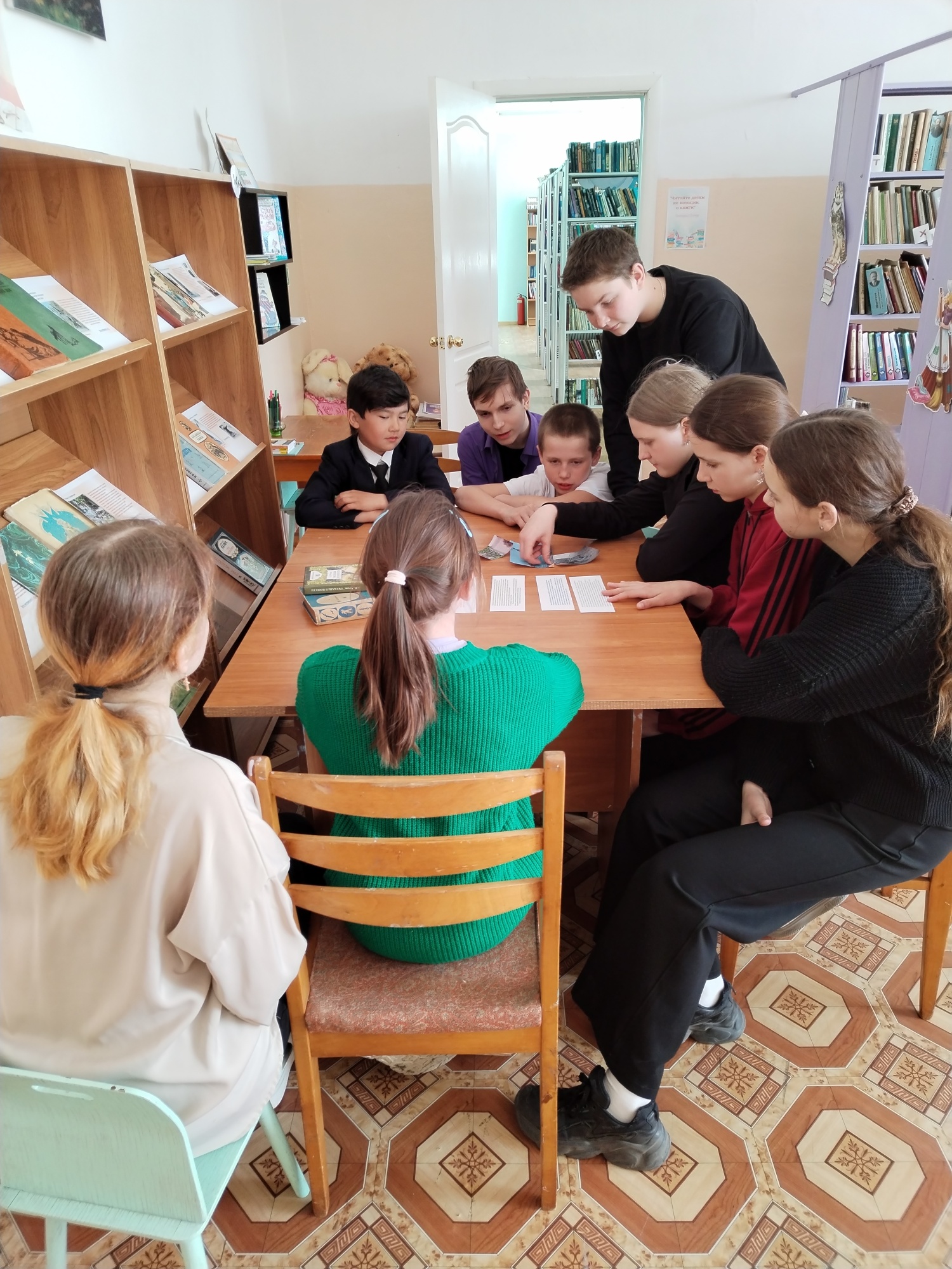 Виртуальное путешествие «Со страниц любимых книг – в бронзу и гранит»