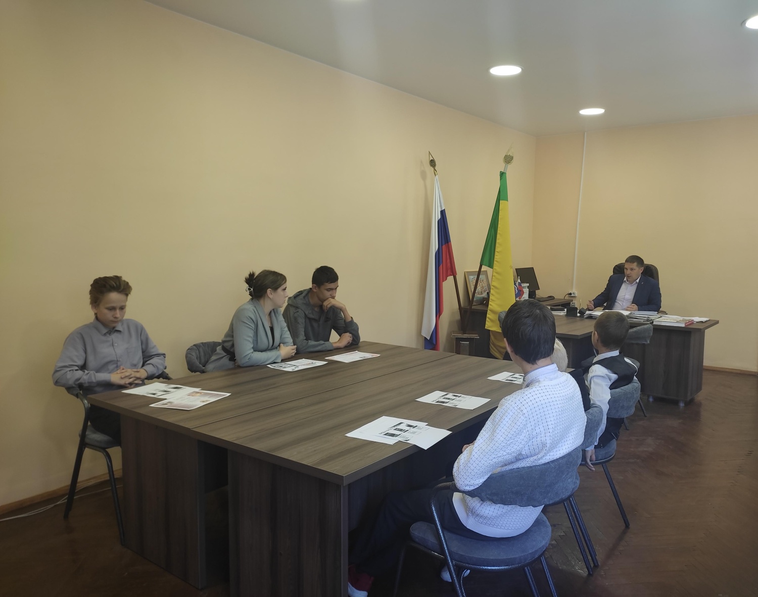 Встреча-беседа с подростками, состоящими на профилактическом учёте в ПДН Встреча-беседа с подростками, состоящими на профилактическом учёте в ПДН