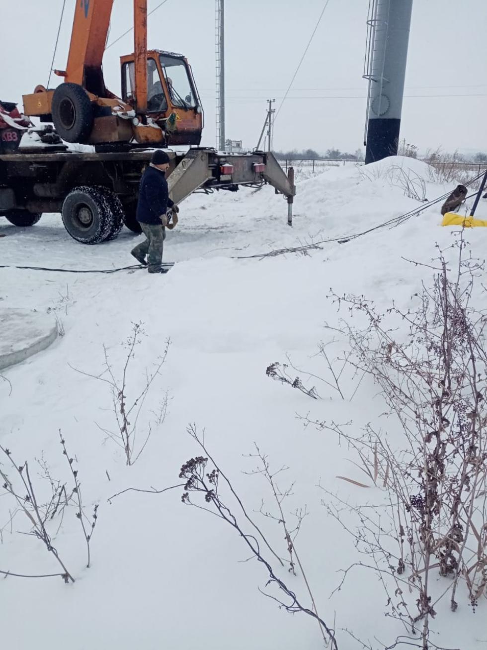 В селе Малая Сердоба  ведется замена насоса водонапорной башни.