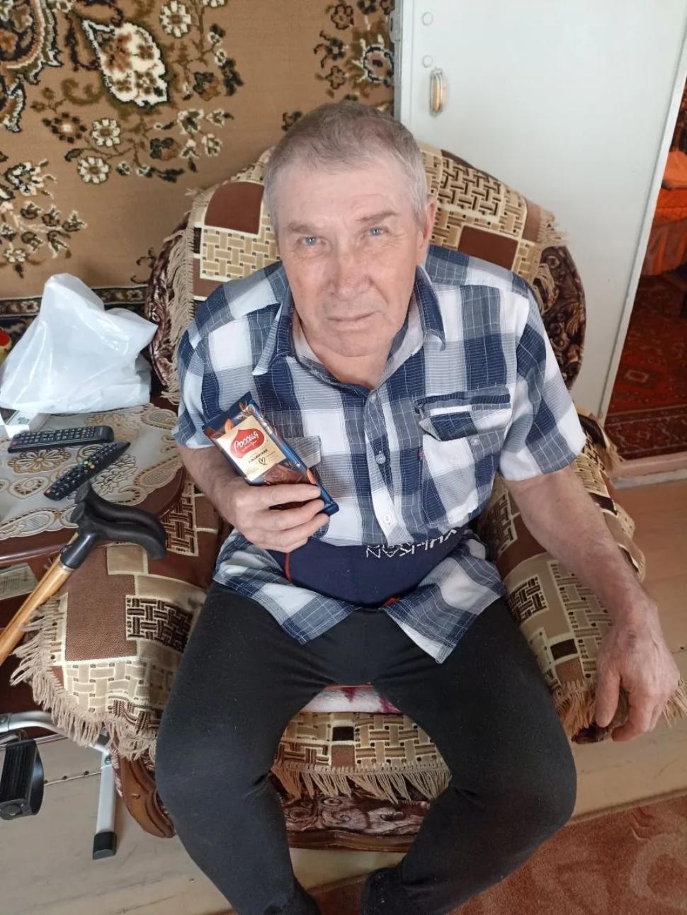 Поздравление получателей социальных услуг на дому с Днём защитника Отечества! Поздравление получателей социальных услуг на дому с Днём защитника Отечества!