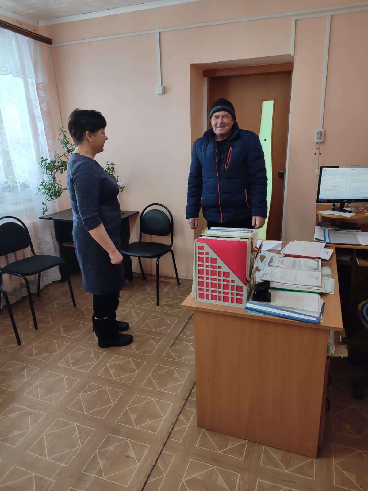 К Международному дню инвалидов работники    Липовского СДК  совместно с работниками Липовской администрации  провели мероприятие  «Золотая нить добра и сострадания».