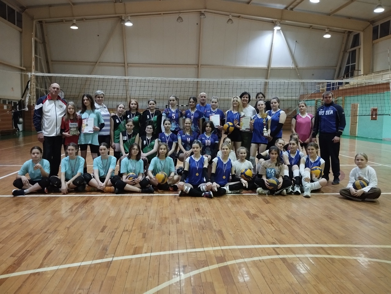  В Фоке "Мечта" прошёл открытый турнир по волейболу