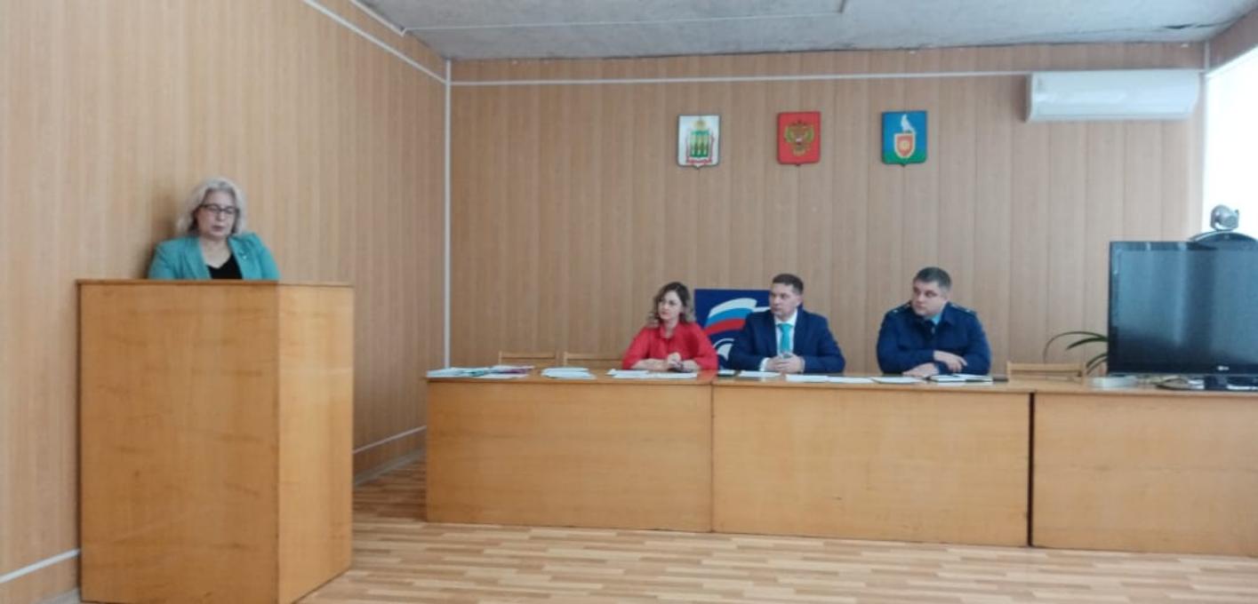 Заседание антинаркотической комиссии Малосердобинского района под председательством главы района Ивана Кирюхина Заседание антинаркотической комиссии Малосердобинского района под председательством главы района Ивана Кирюхина