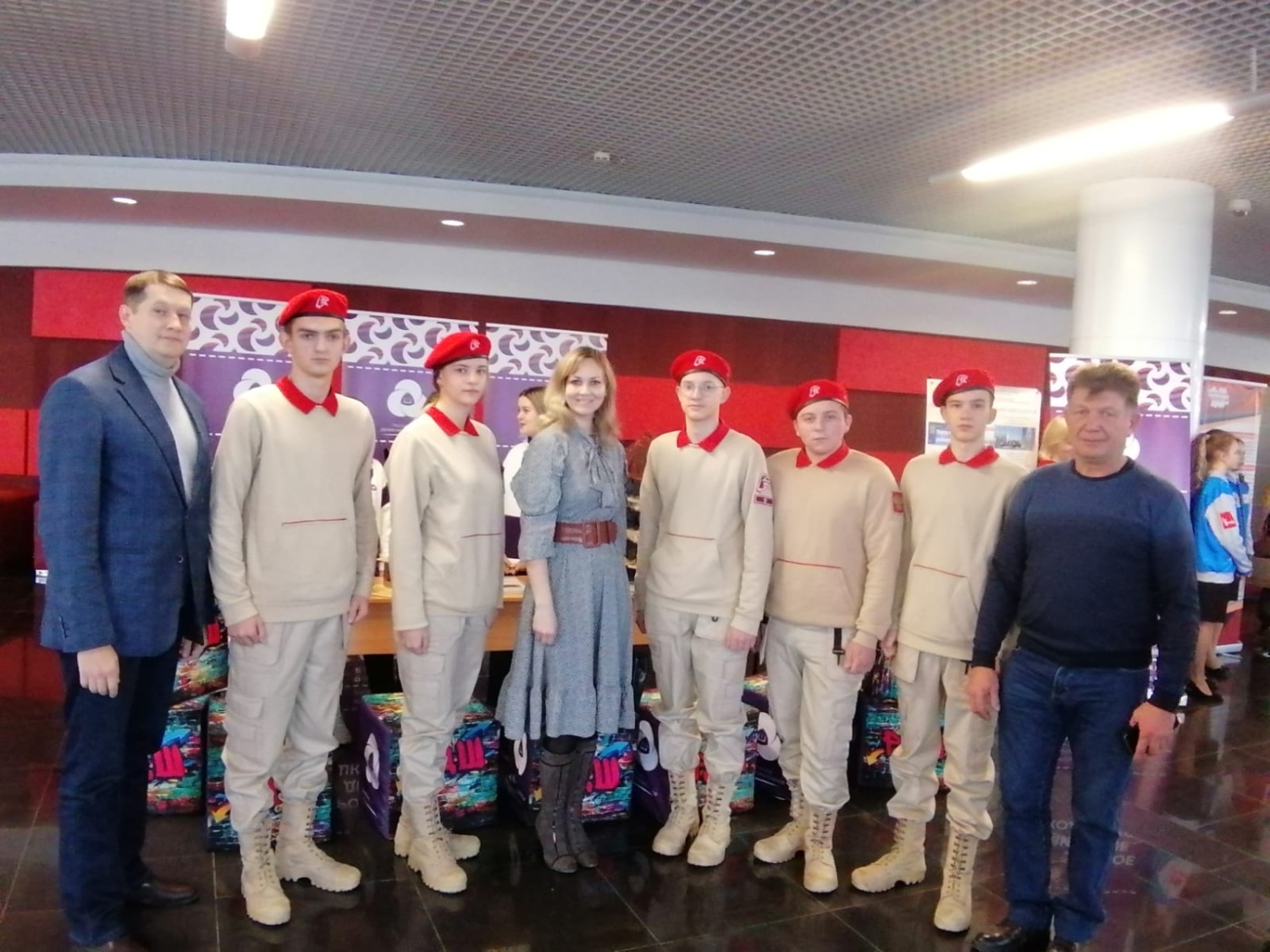 Делегация Малосердобинского района приняла участие в торжественном мероприятии, посвященном Дню Героев Отечества. Делегация Малосердобинского района приняла участие в торжественном мероприятии, посвященном Дню Героев Отечества.