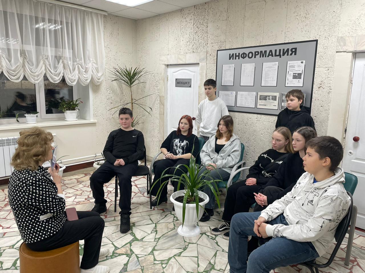 «Больше знаешь – меньше риск». «Больше знаешь – меньше риск».