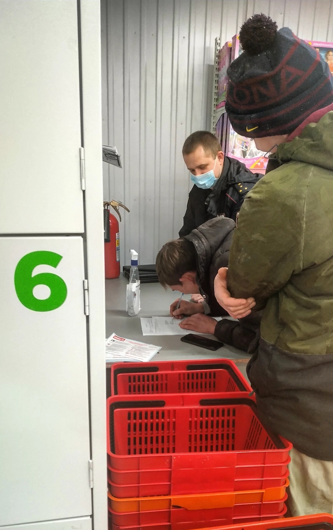 В Малосердобинском районе продолжаются рейды по контролю за соблюдением масочного режима. В Малосердобинском районе продолжаются рейды по контролю за соблюдением масочного режима.