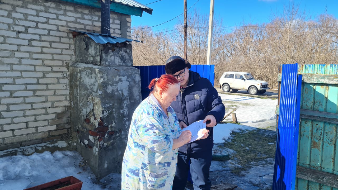 Работы по ликвидации последствий паводка в районе продолжаются.