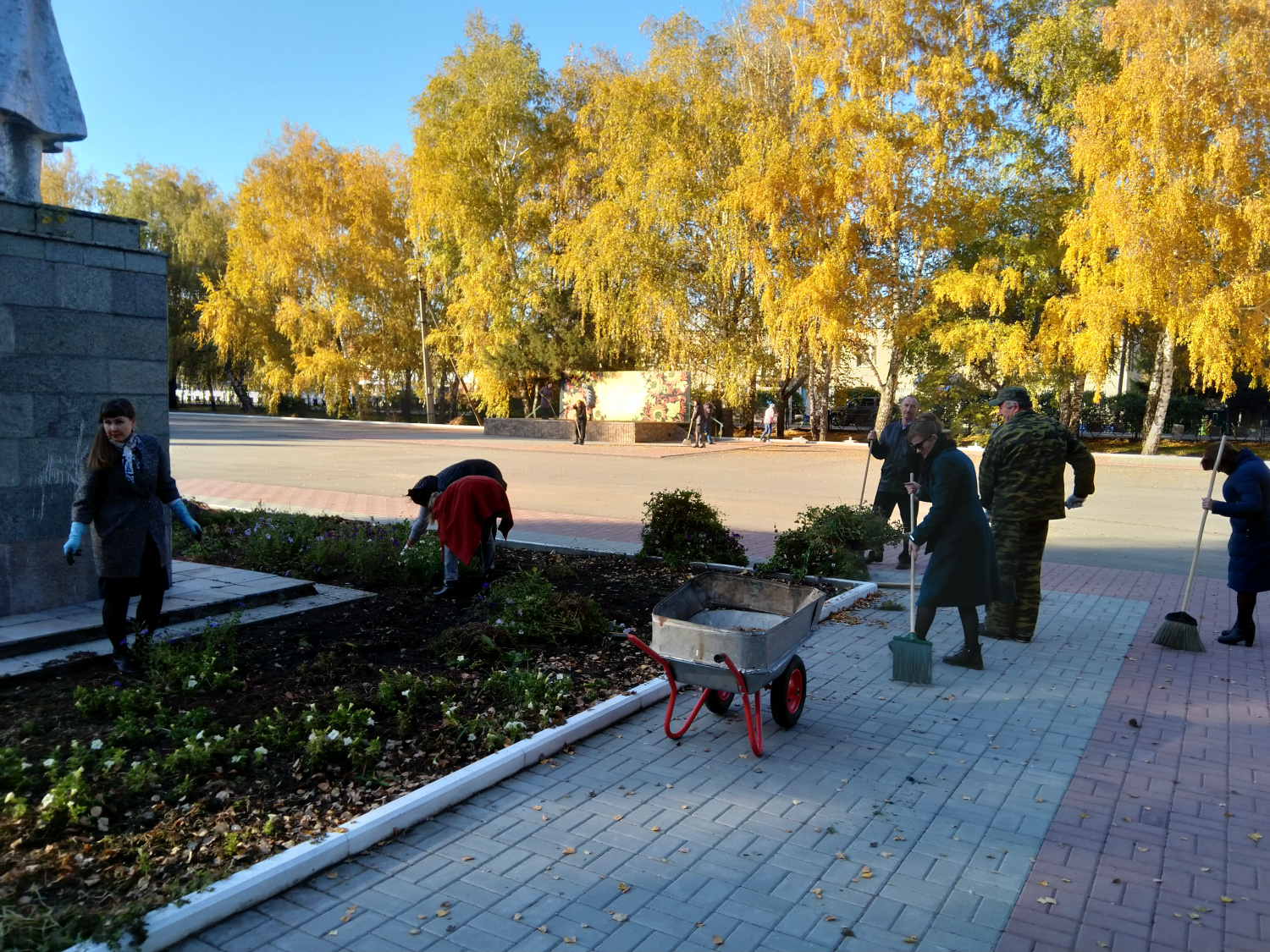 В Малосердобинском районе продолжаются работы по благоустройству