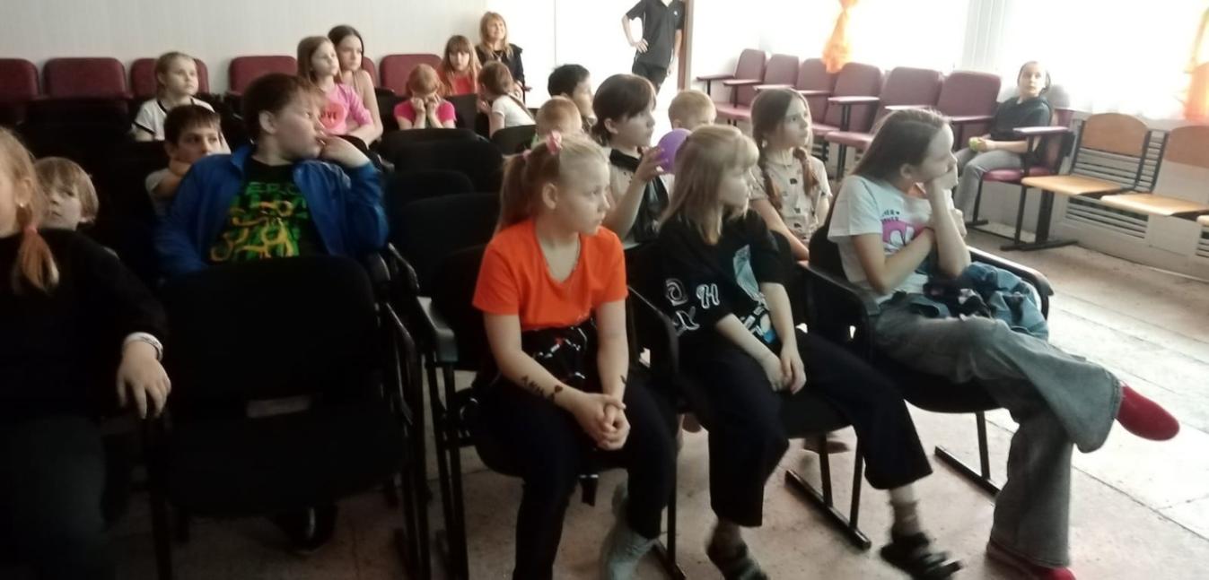 Профилактические беседы в лагере «Муравейник» Профилактические беседы в лагере «Муравейник»