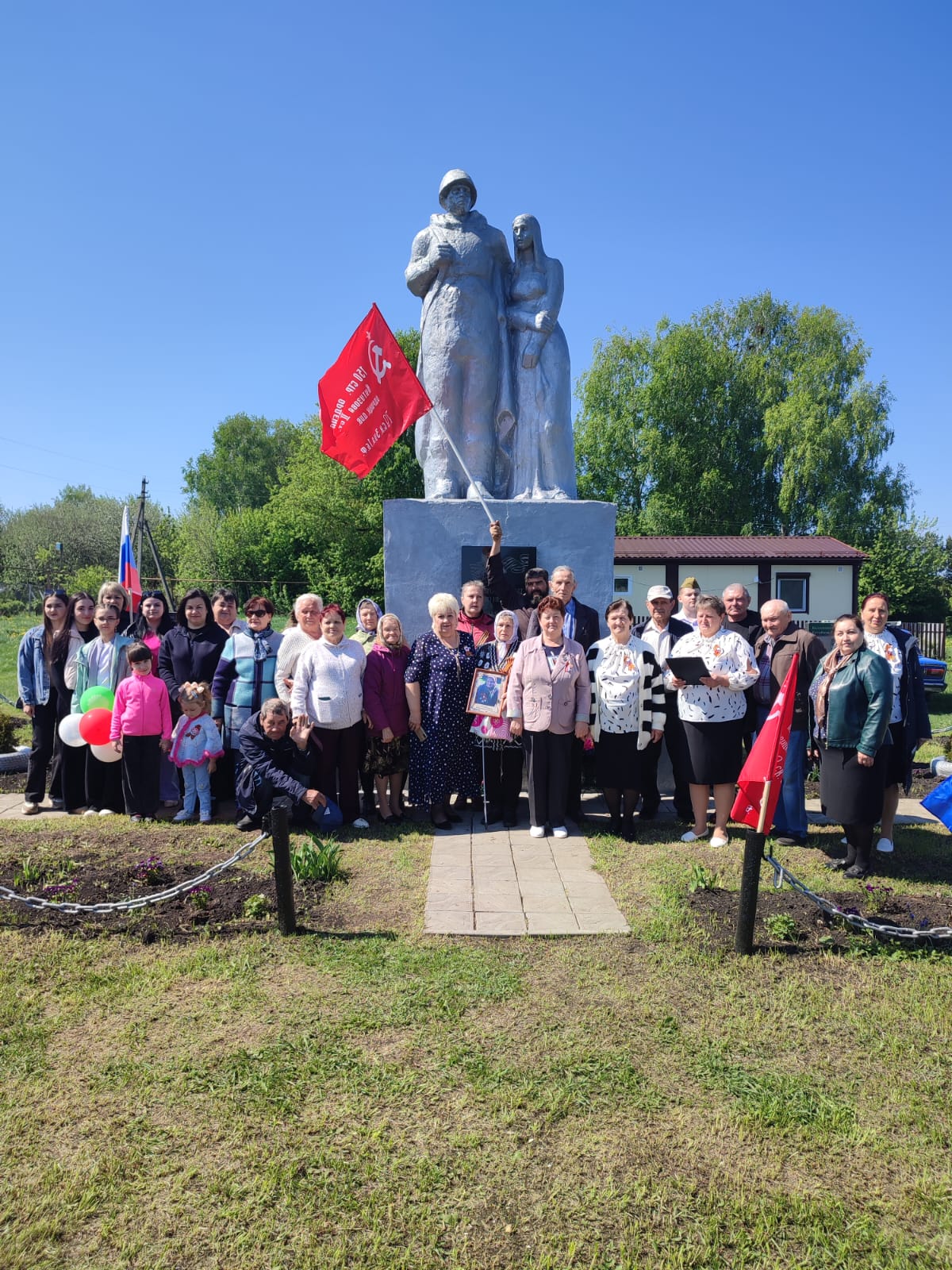 Состоялся торжественный митинг и литературно-музыкальная композиция "Сияй в веках великая Победа", посвященная 80-й годовщине Победы советского народа в Великой Отечественной войне. Состоялся торжественный митинг и литературно-музыкальная композиция "Сияй в веках великая Победа", посвященная 80-й годовщине Победы советского народа в Великой Отечественной войне.