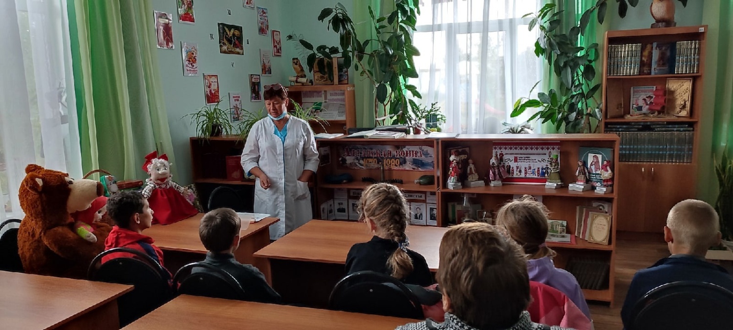 7 сентября, в рамках антинаркотического месячника «Сурский край – без наркотиков!» в библиотеке села Старое Славкино проведена беседа «Сделай правильный выбор!» 7 сентября, в рамках антинаркотического месячника «Сурский край – без наркотиков!» в библиотеке села Старое Славкино проведена беседа «Сделай правильный выбор!»