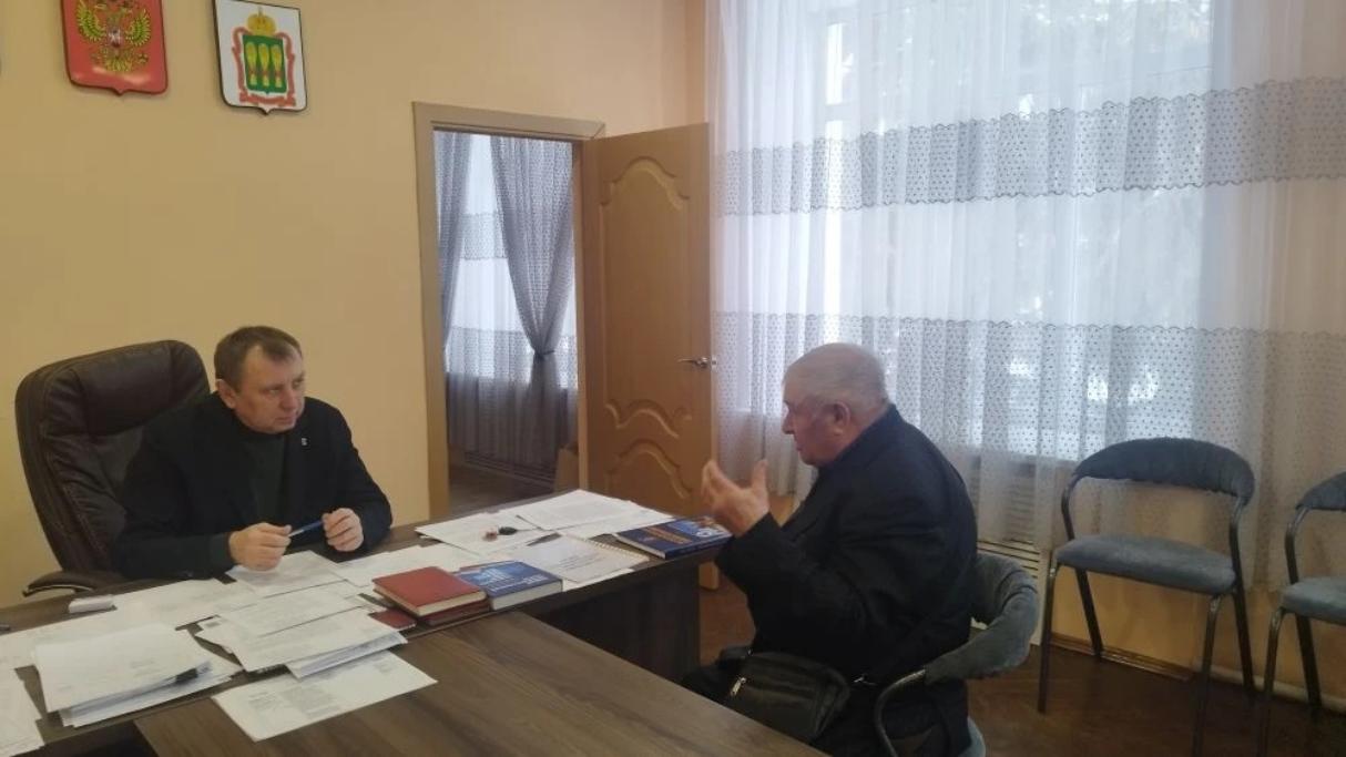 Состоялся личный прием граждан главой Малосердобинского района Сергеем Львовичем Балакиным