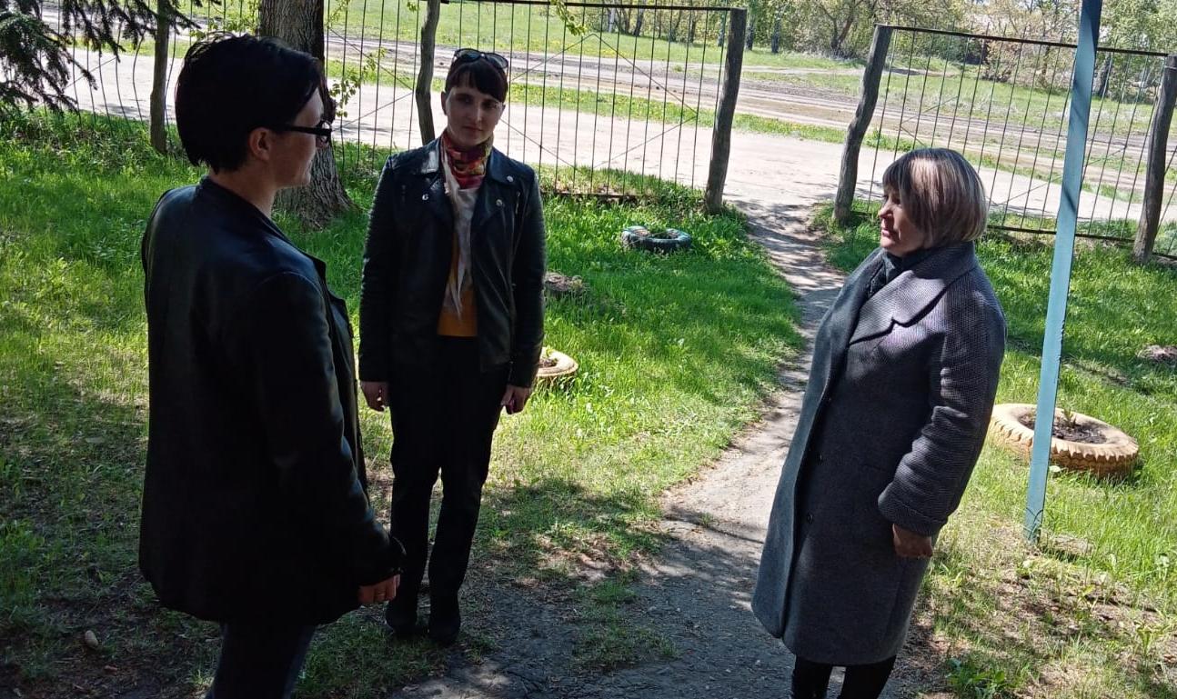 Рейды в семьи, находящиеся в социально опасном положении на территории района продолжаются.