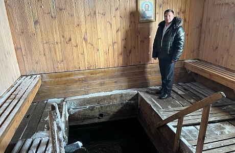 Кирюхин И.А. в ходе рабочей поездки обследовал место для купания Кирюхин И.А. в ходе рабочей поездки обследовал место для купания