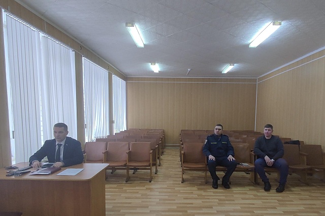 Глава администрации Малосердобинского района Иван Алексеевич Кирюхин принял участие во внеочередном заседании комиссии по предупреждению и ликвидации чрезвычайных ситуаций и обеспечению пожарной безопасности Пензенской области Глава администрации Малосердобинского района Иван Алексеевич Кирюхин принял участие во внеочередном заседании комиссии по предупреждению и ликвидации чрезвычайных ситуаций и обеспечению пожарной безопасности Пензенской области