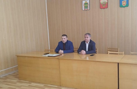 Встреча с работниками торговых объектов села Малая Сердоба