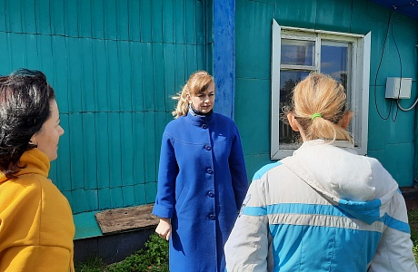 В селе Малая Сердоба проведен профилактический рейд по семьям, находящимся в социально опасном положении