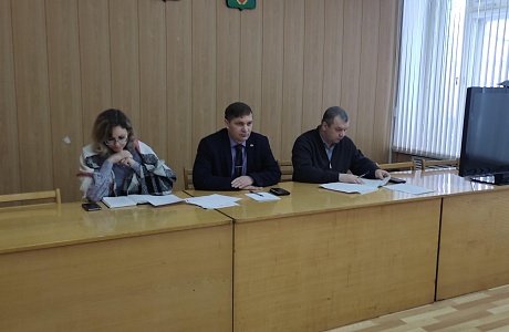 Глава администрации Малосердобинского района Иван Алексеевич Кирюхин провел еженедельное расширенное планерное совещание Глава администрации Малосердобинского района Иван Алексеевич Кирюхин провел еженедельное расширенное планерное совещание