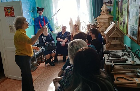 Заседание муниципального клуба замещающих родителей Малосердобинского района «Тепло семьи» 