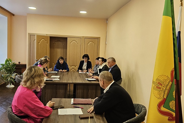 В администрации района состоялось заседание межведомственной рабочей группы по легализации заработной платы.