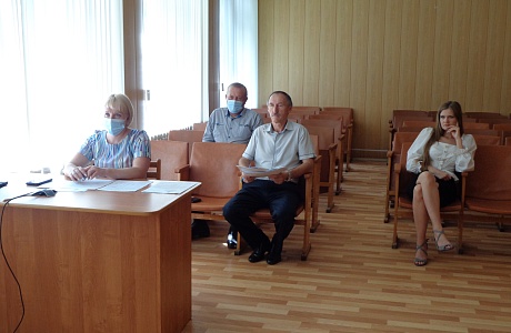 Представители администрации Малосердобинского района приняли участие в совещании  по вопросам уборочной кампании  текущего года в режиме видеоконференсвязи