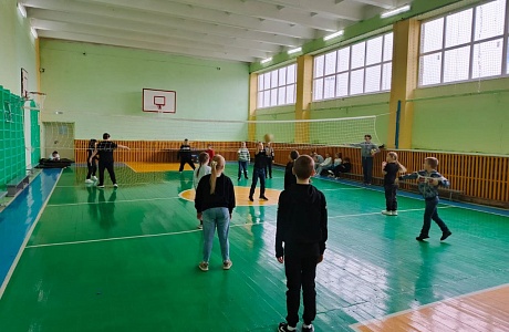 Педагог дополнительного образования Герасимова Т. А. провела спортивное мероприятие «Туристическая тропа» Педагог дополнительного образования Герасимова Т. А. провела спортивное мероприятие «Туристическая тропа»