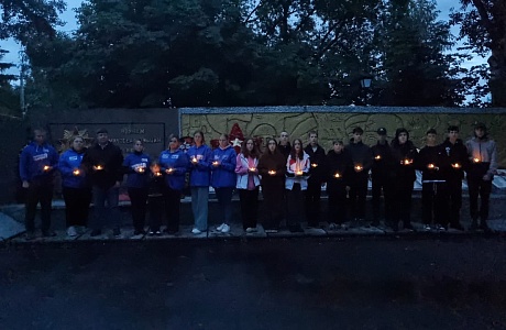 В день памяти о начале Великой Отечественной войны, мологордейцы Малосердобинского района провели акцию "Свеча памяти"