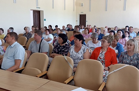 Участие в обучающем семинаре по подготовке и проведению выборов депутатов Комитетов местных самоуправлений