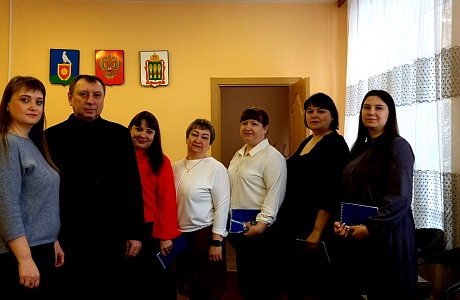 Торжественное вручение партийных билетов новым членам Всероссийской политической партии «Единая Россия»