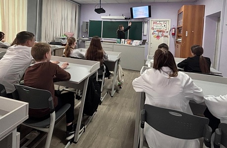 Специалистом Малосердобинской центральной районной библиотеки проведён информационный час «В дыму здоровья не видать».