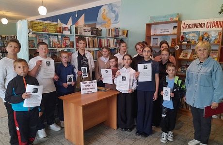 «Шли на бой ребята, ровесники твои». «Шли на бой ребята, ровесники твои».