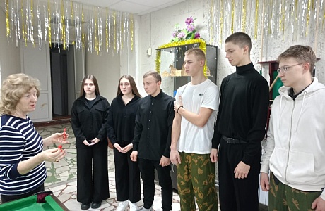 В рамках Всемирного дня борьбы со СПИДом, который ежегодно отмечается по всему миру, 2 декабря в РДК Малосердобинского района прошла тематическая беседа “СПИД - болезнь века”. 