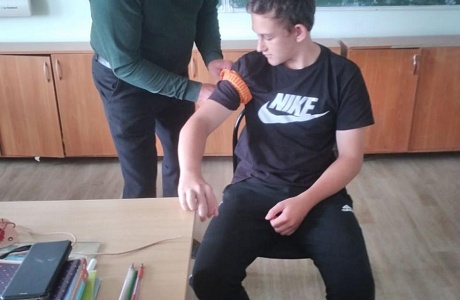 Всероссийская акция «Помоги первым»